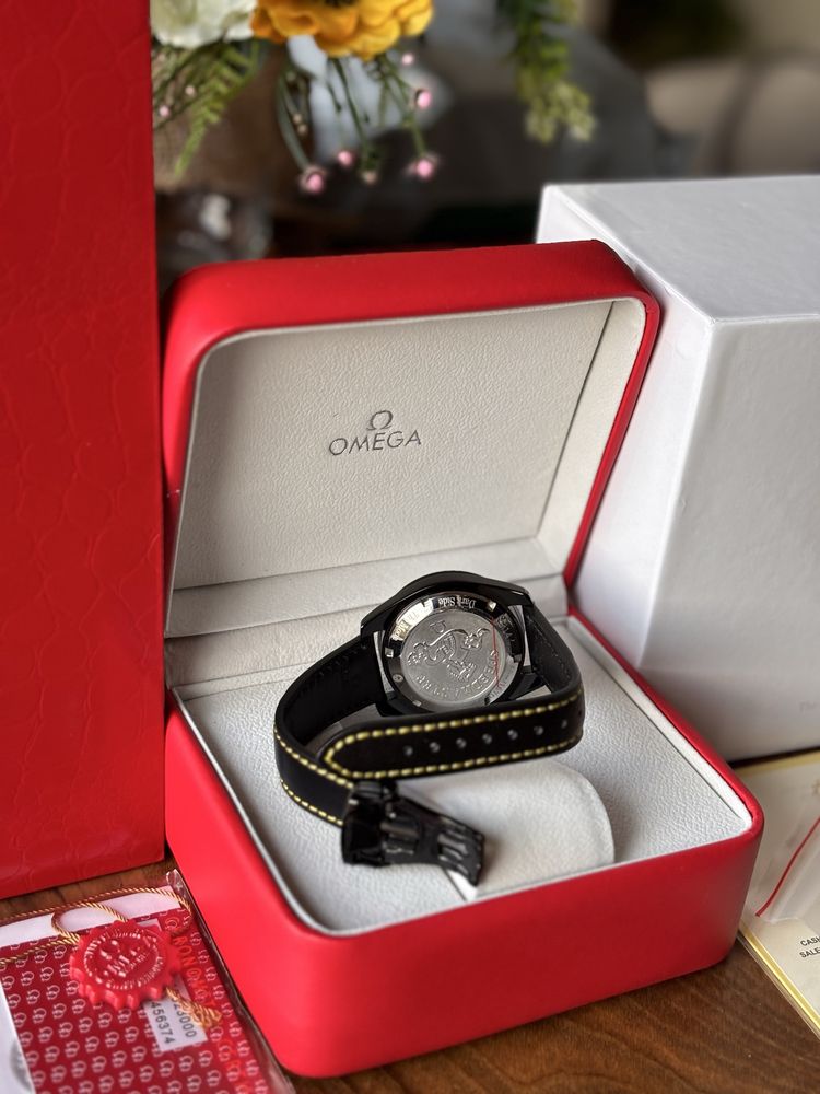 Omega Speedmaster Moonwatch 44 mm