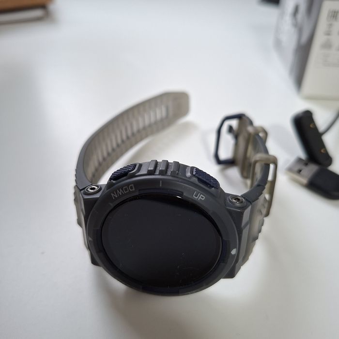 Amazfit active Edge + нова каишка