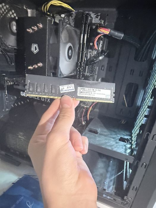 Продам ddr4, 8gb, 2666, apacer оперативную память (оперативку, озу)