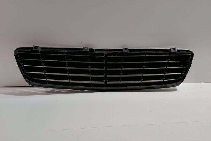 Grila radiator A2038800183 Mercedes-Benz C-Class W203/S203/CL203