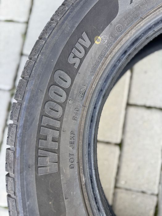 Cauciucuri 225 60 R18 M+S