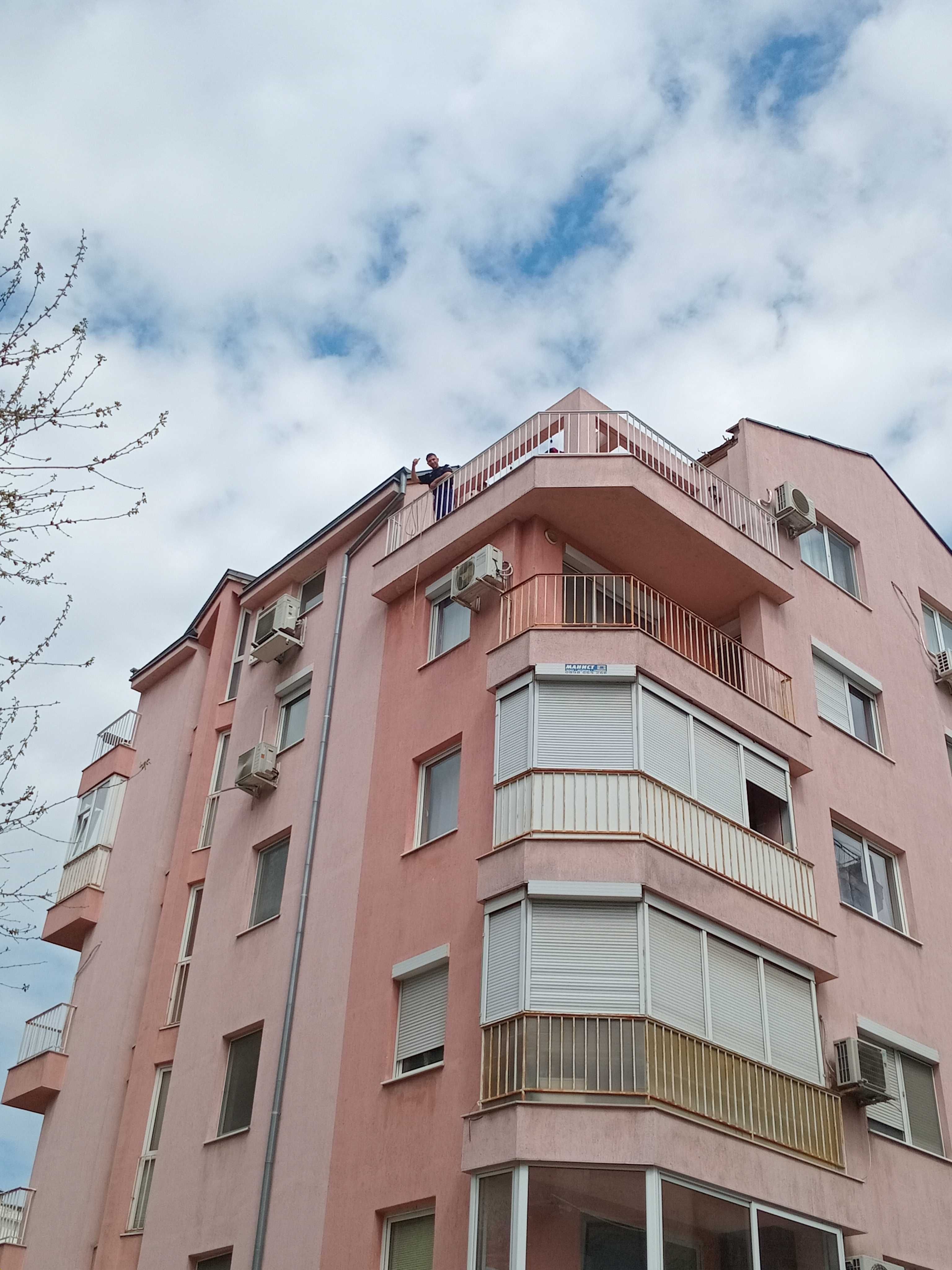 Изграждане на дървени навеси