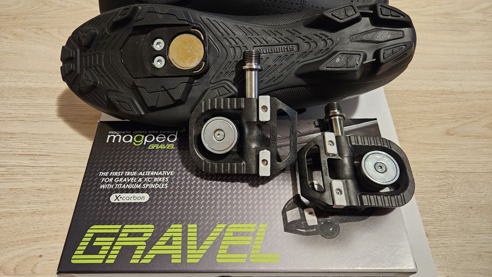 Pedale magnetice (~SPD) carbon și titan Magped Gravel ca noi + bonus