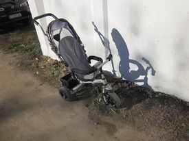 Детска количка  ,детско столче  и седалка - 140 лв.