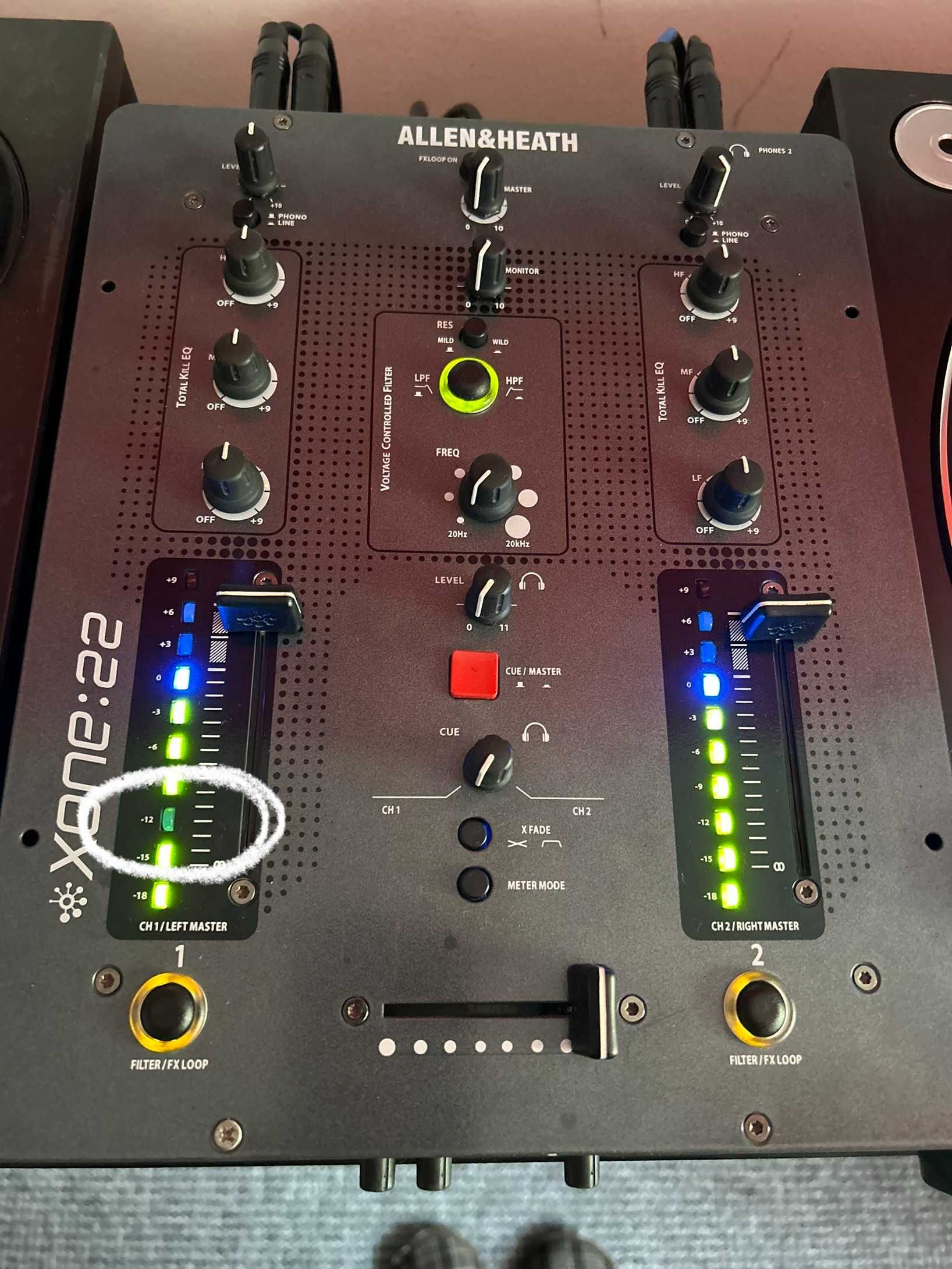 2 buc mixere audio ALLEN & HEATH XONE 22