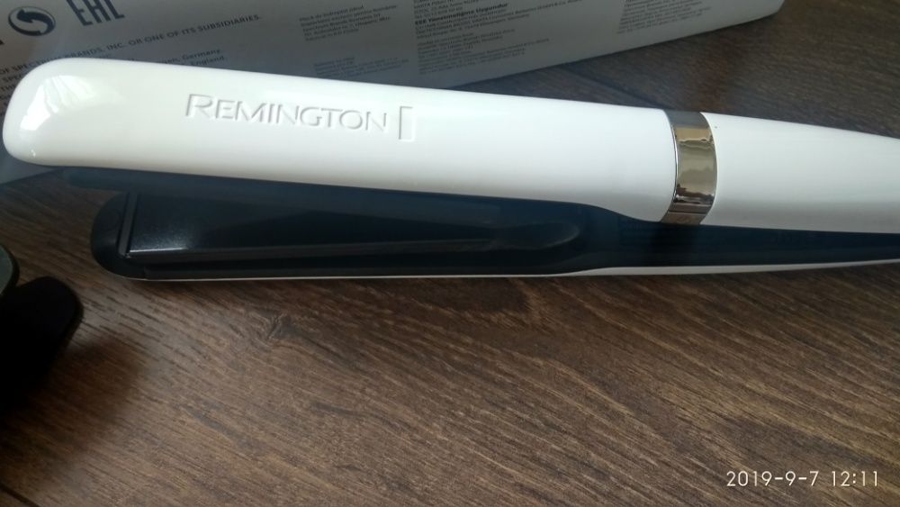 Преса за коса REMINGTON-65лв