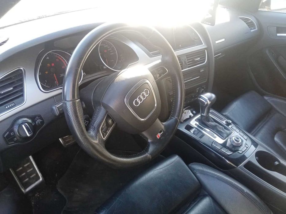AUDi A5 2012г. спортбег 2.7TDI 190кс. мултитроник пълен S-line