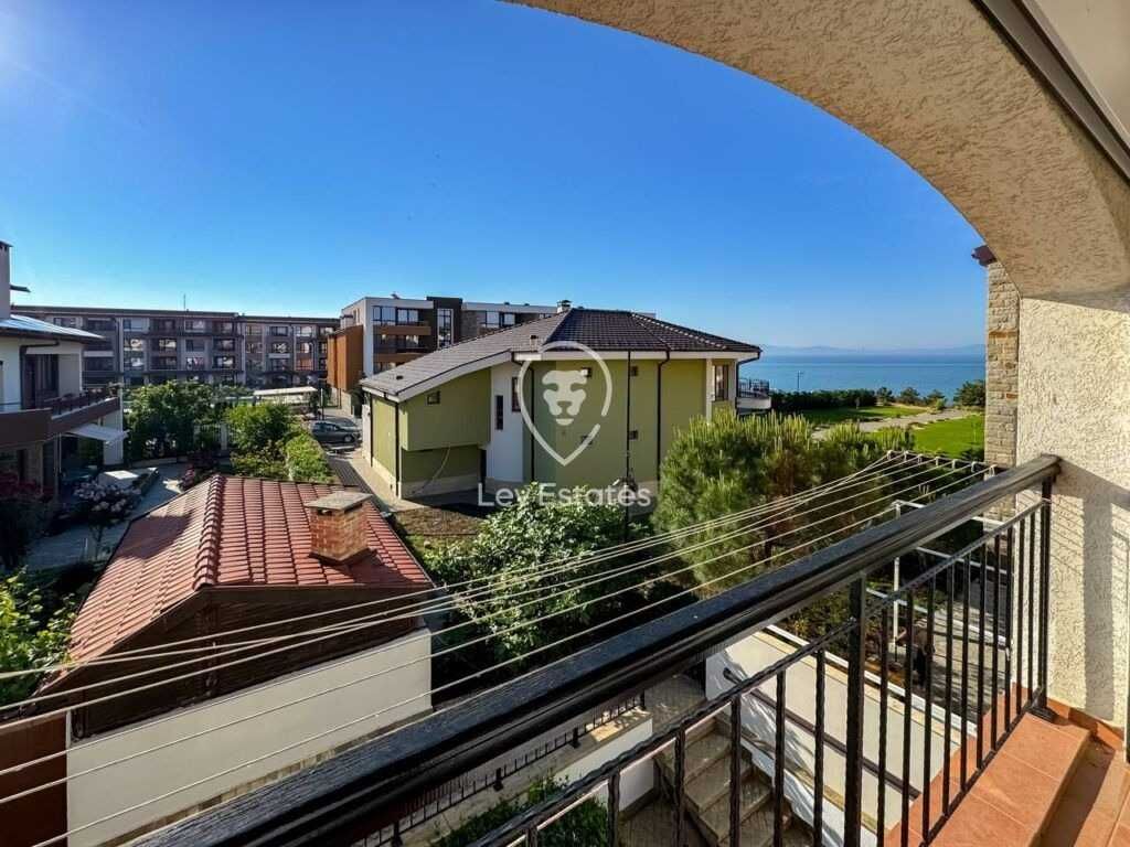 Двустаен апартамент с гледка море в кв. Сарафово, гр. Бургас