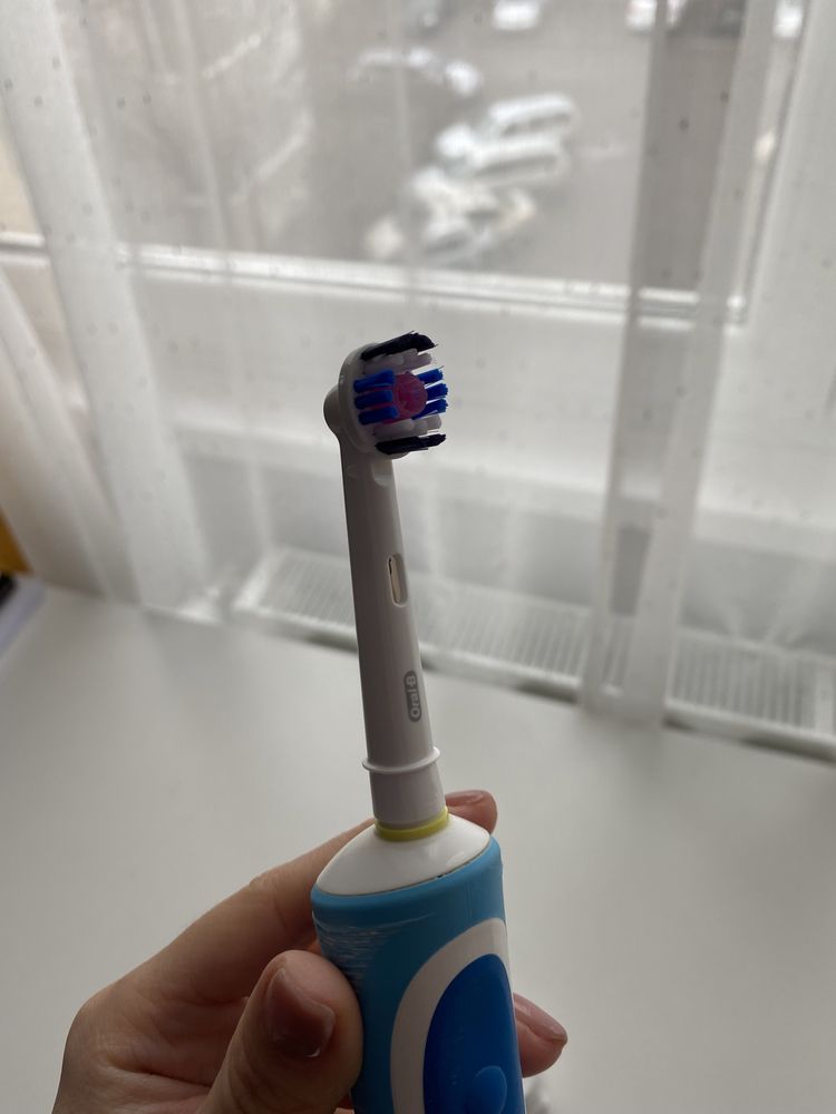 Perie de dinti Oral-B Braun