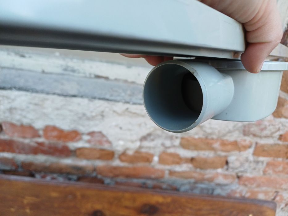 Линеен сифон 60см