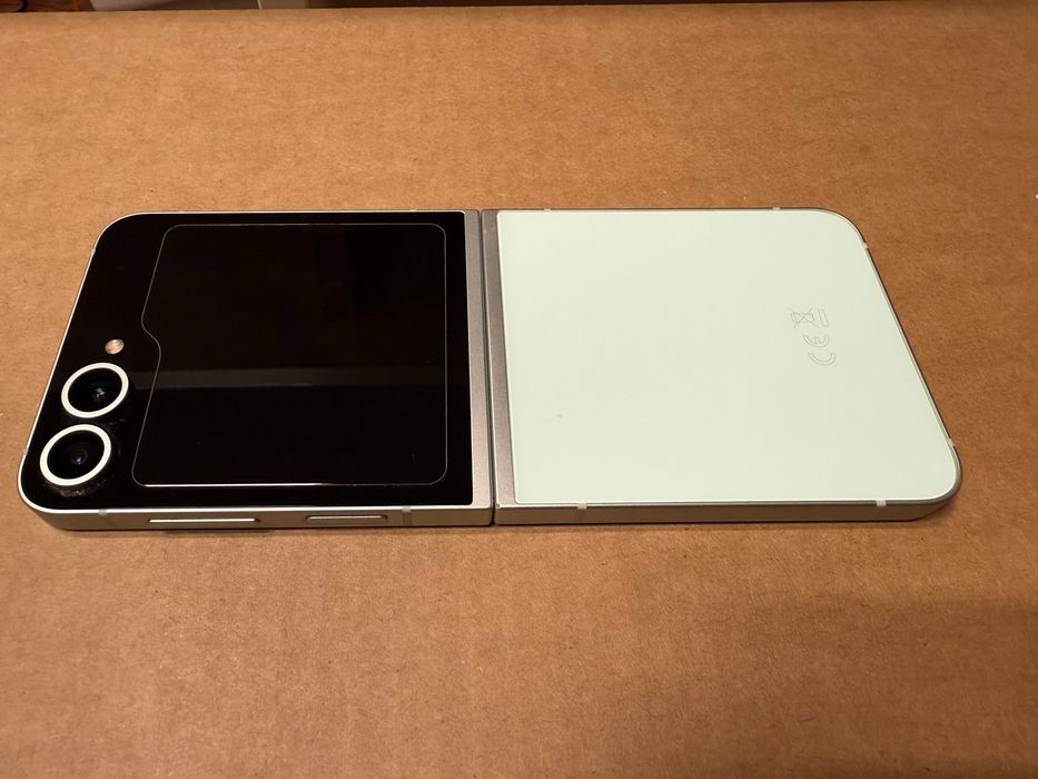 Samsung Z Flip 6 5g Ca Nou