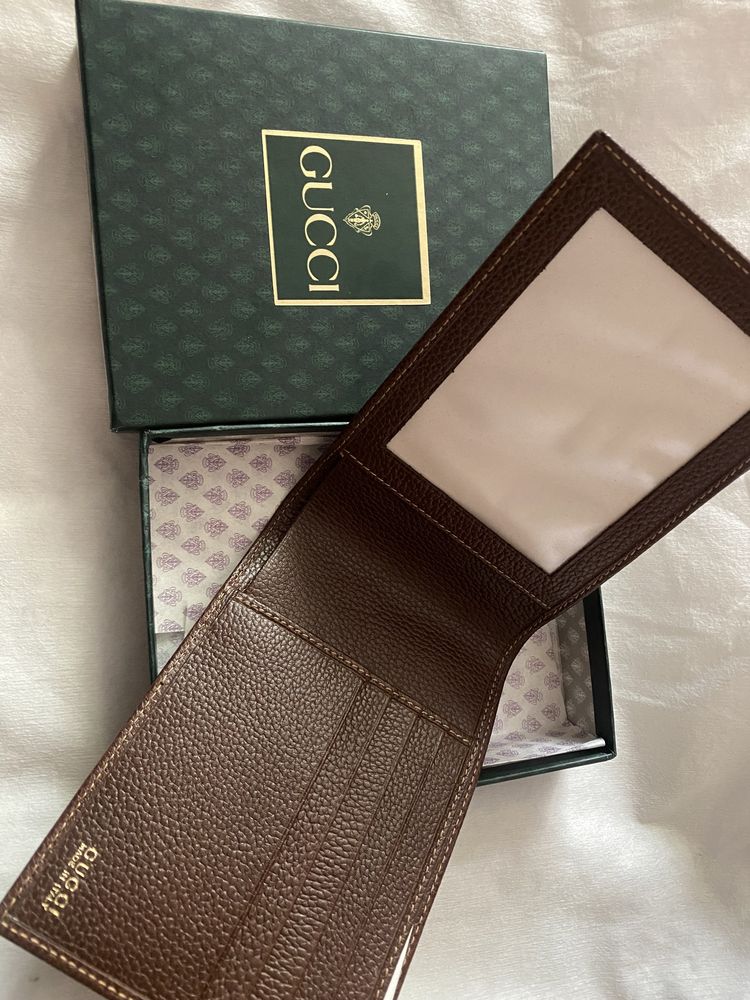 Portofel Gucci original!