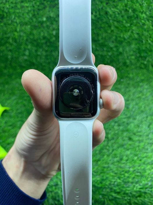 Часы Apple Watch SE 41mm, 100% / Ломбард Даем Деньги