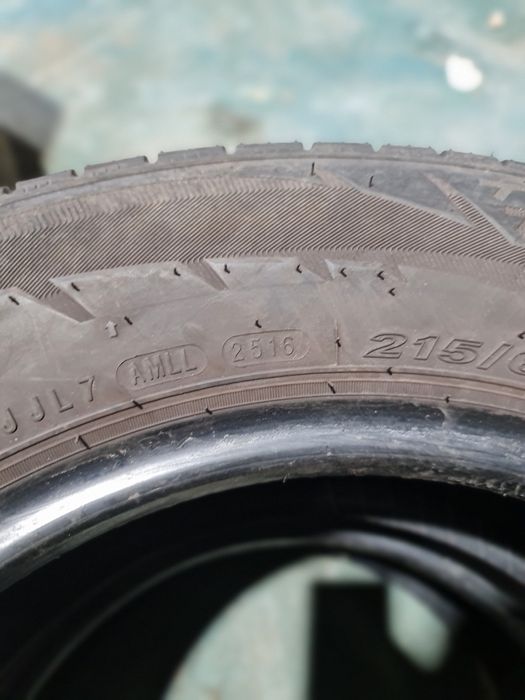 2x 215/65/16C M+S NEXEN 10MM Stare ca noi