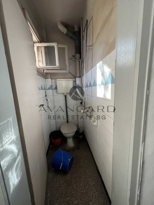 Продава се Четиристаен апартамент в Пловдив, Център - 159 кв.м за 1876 €/кв.м - Снимка #8