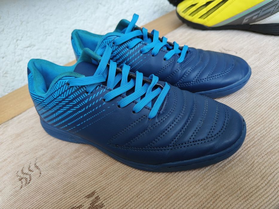Adidasi, ghete, fotbal, tenisi, papuci, sport