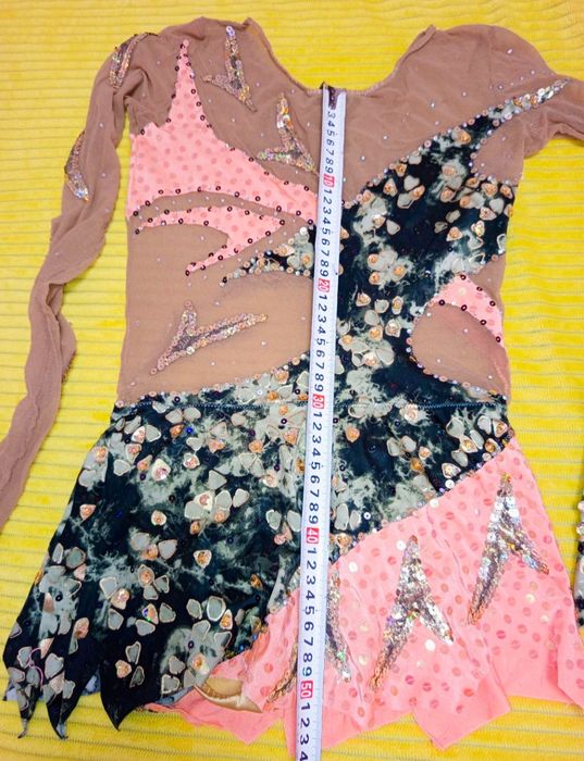 Трико за художествена гимнастика