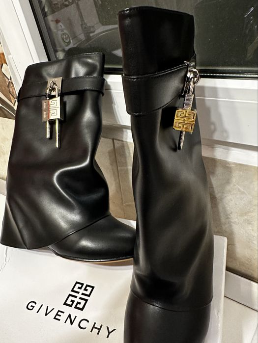 Givenchy Shark Ankle Boots 38