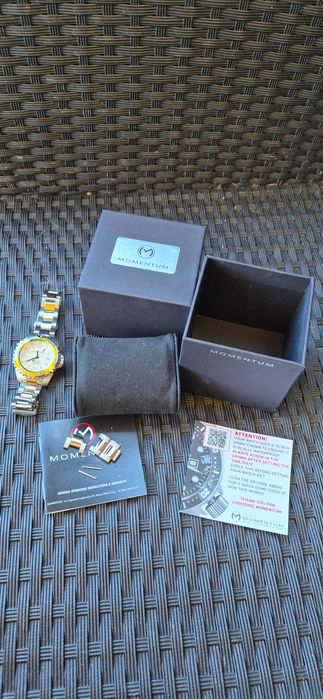 Мыжки часовник Momentum Splash