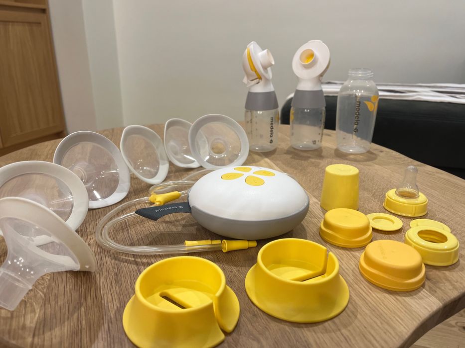 Двуфазна помпа Medela Swing maxi с допълнителни принадлежности