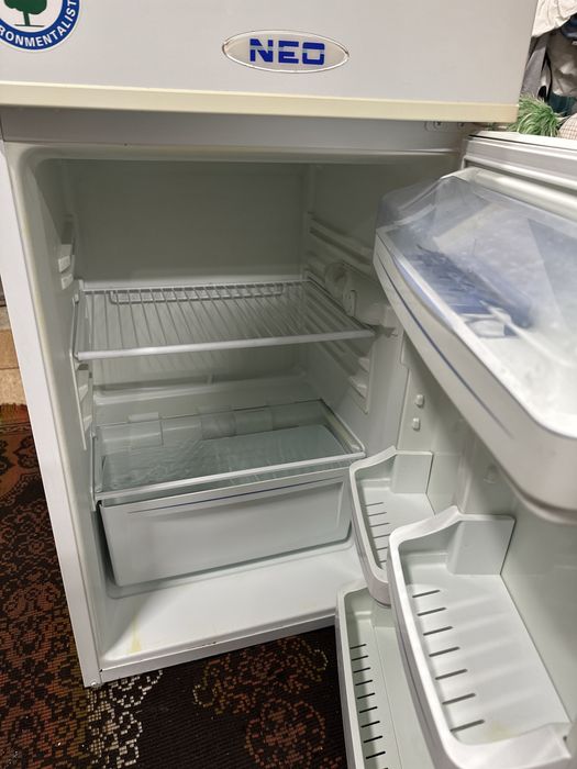 Хладилник Neo малък