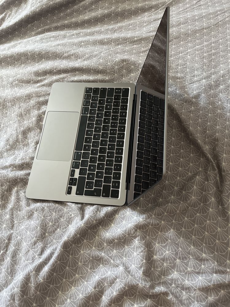 Macbook Air M2 Nou 16Gb/512Gb