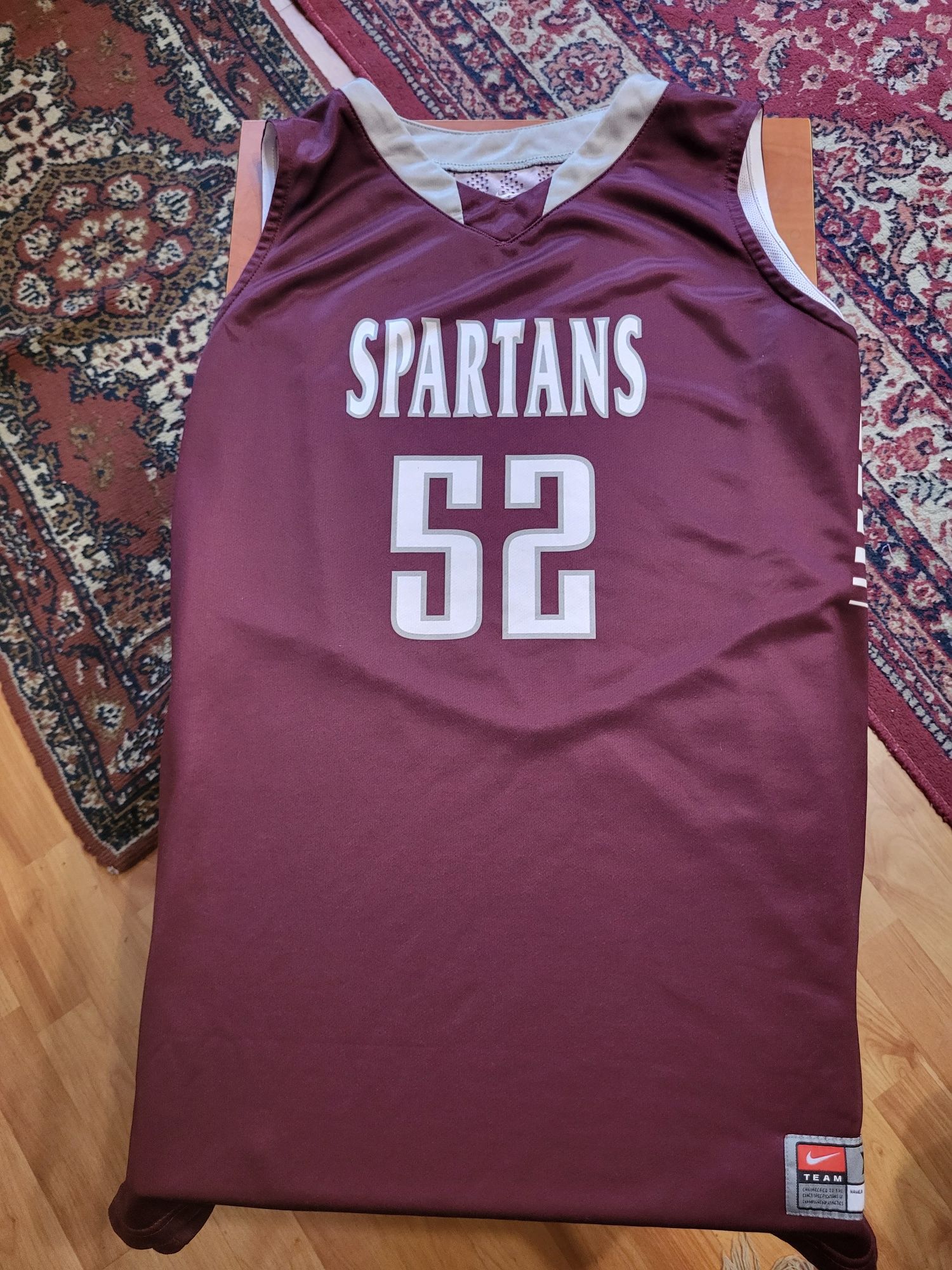 Maiou Nike Spartans pentru baschet