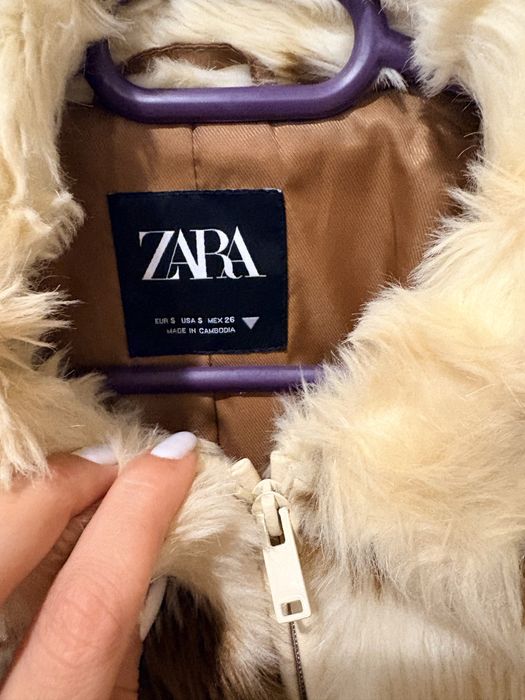 Късо палто Zara,,