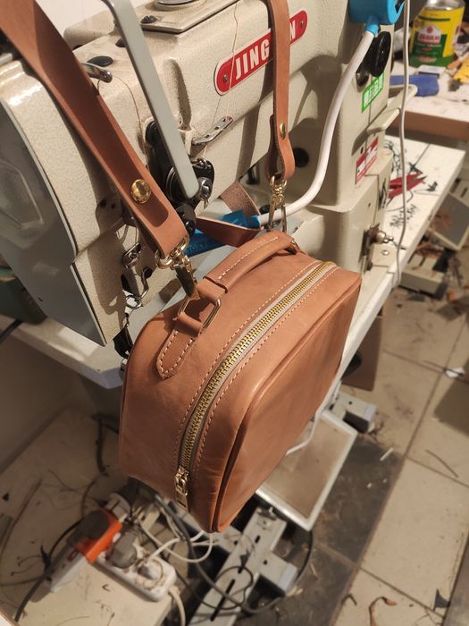 Кожаная сумка для женщин