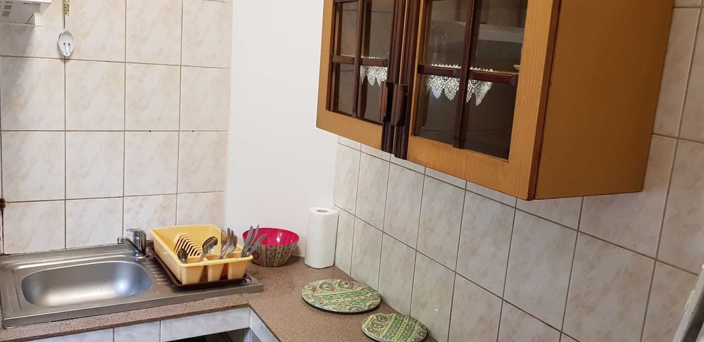 vand garsoniera la parter zona capitol