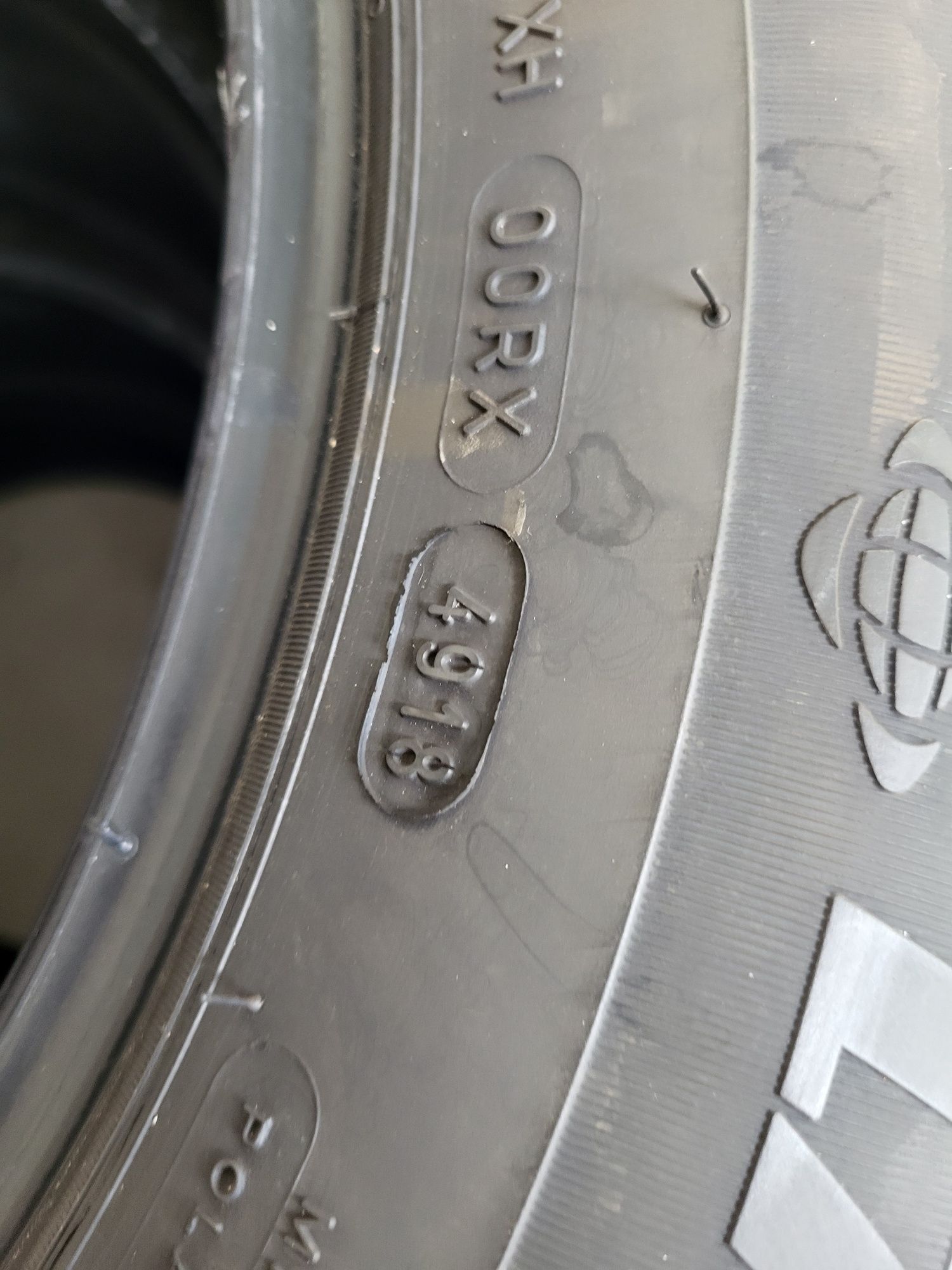 4 бр зимни 225/60/17 Michelin