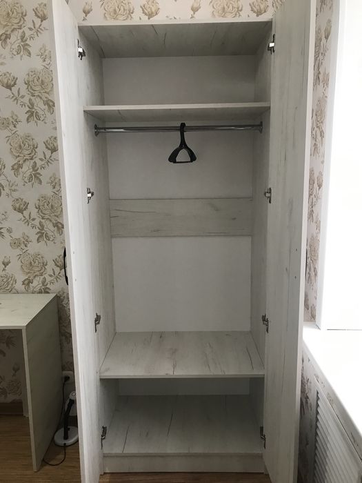 Продам новый шкаф