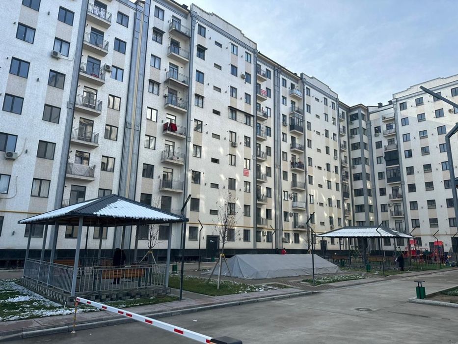 Сдается квартира1комнатная своя евро  ремонт в яшнабадский районе