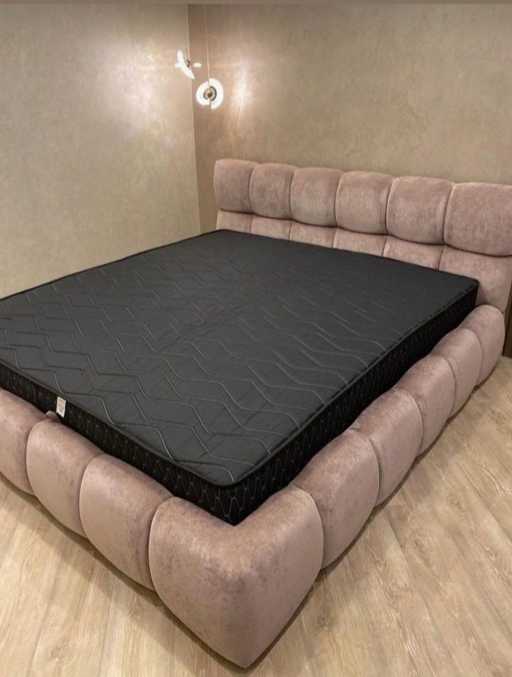 Двуспальная кровать из МДФ