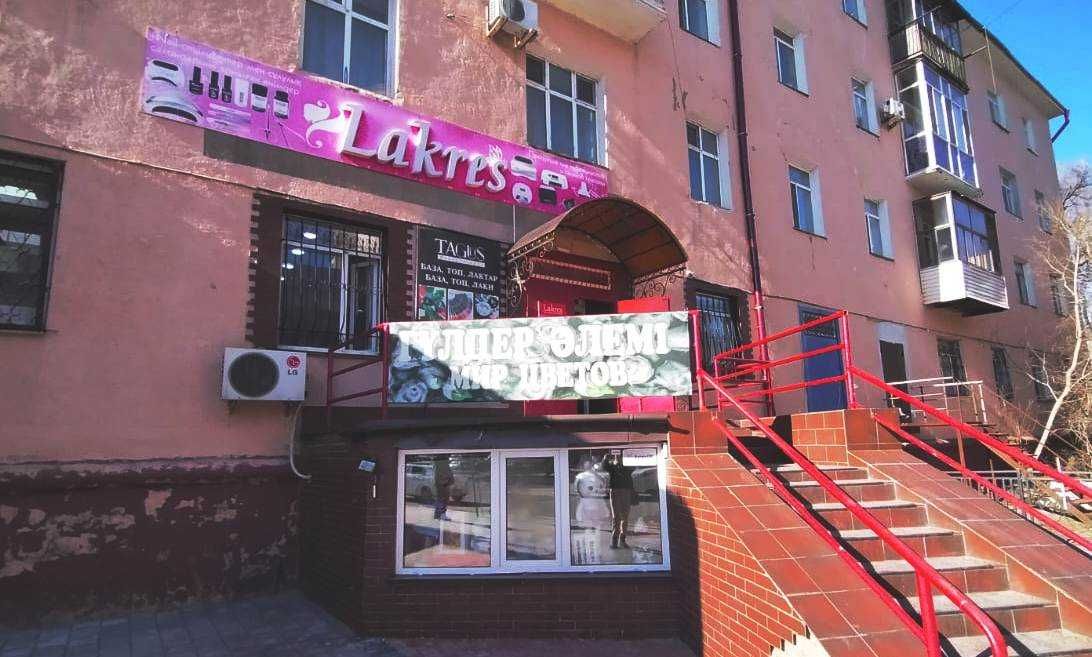 Продается магазин в центре города - 45 квартал, возле ТД Мечта