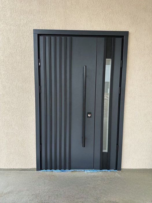 Usi metalice PREMIUM - moderne, Brasov