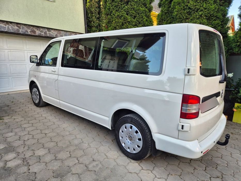 Volkswagen Caravelle VW Caravelle2.5 TDI 131 CP 4x4 extra lung 2009