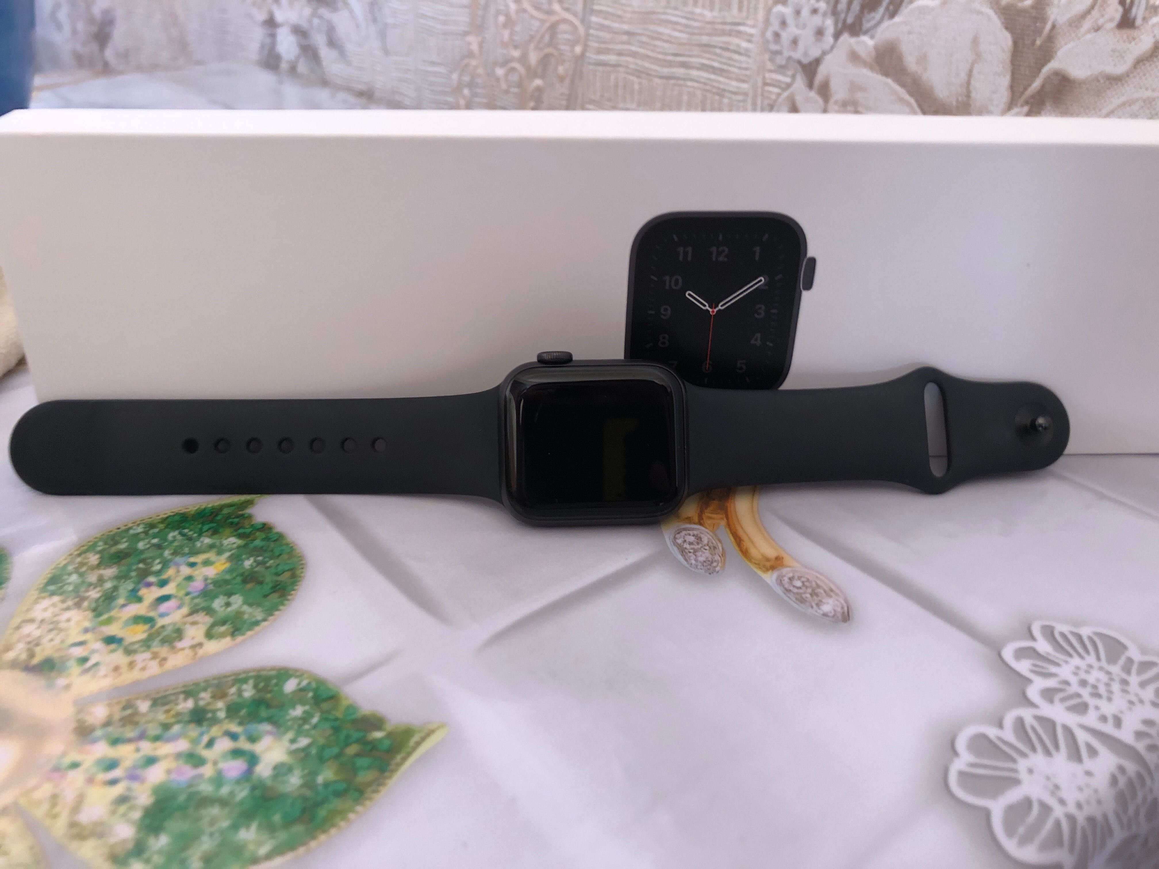 Appl Watch SE   Model A2351