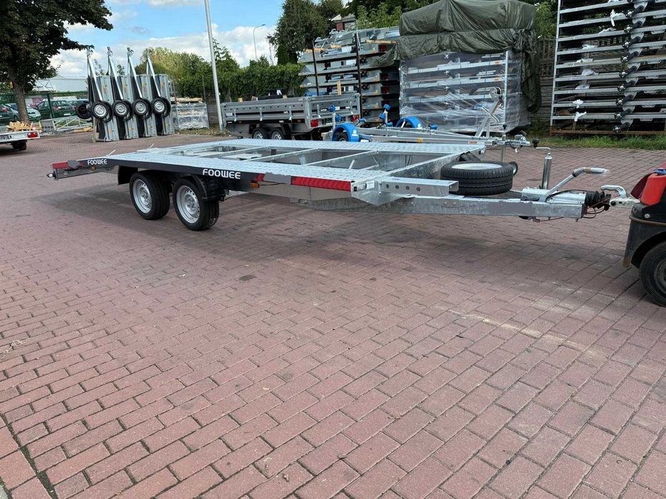 Platformă / trailer auto marca Foowee Jupiter L500 R13C