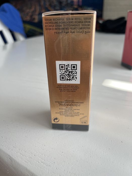 Антиейдж Серум за лице YSL OR ROUGE le serum