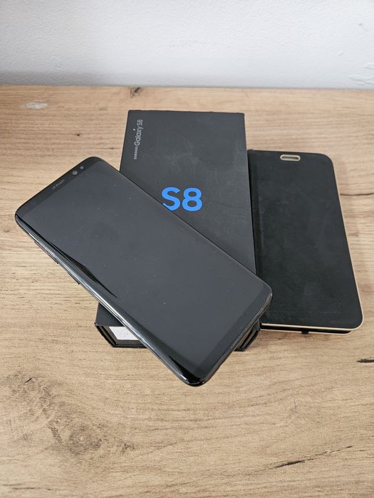 Samsung S8 в добро състояние