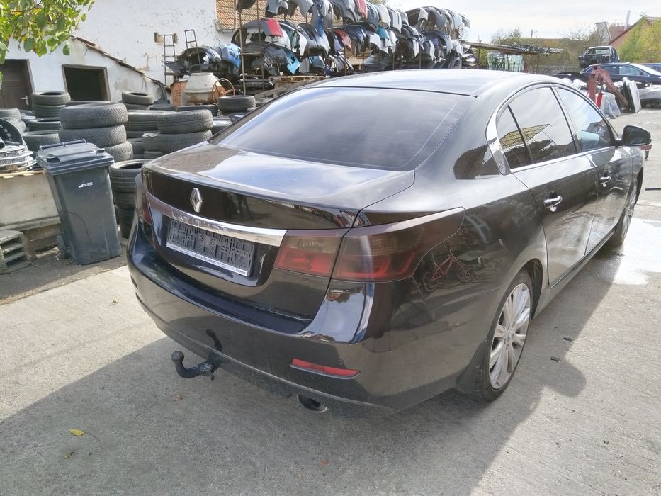 Haion Renault Latitude an 2010-2013