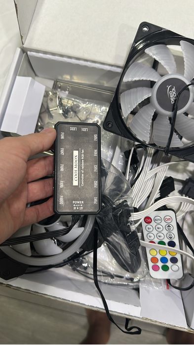 Carcasa Pc si Cooler AIO Deepcool gammaxx v2