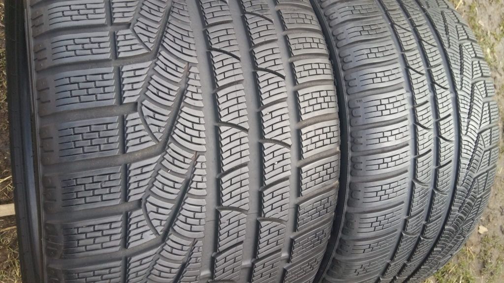 Set 2buc 295/30 R20 97V Pirelli Sotto Zero NO M+S iarnă