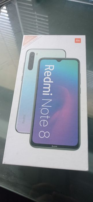 Продавам Redmi Note 8
