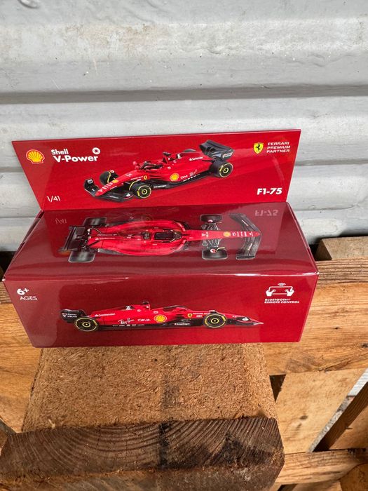 Колички метални чисто нови