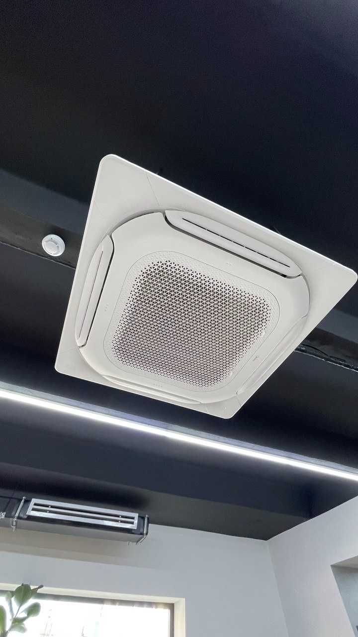 Кассетный кондиционер Midea Kita 12 000 Btu /Inverter/  + СО СКЛАДА!!!
