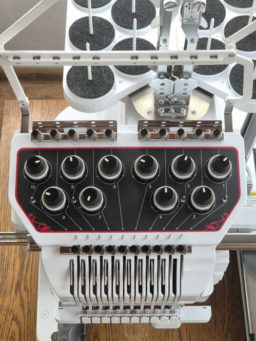 Masina de brodat BROTHER Entrepreneur Pro X PR 1050X