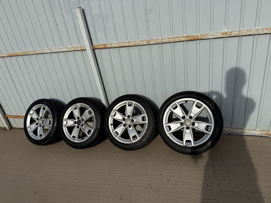 Jante sluaj AUDI A3 r17 cu anvelope iarna!!!