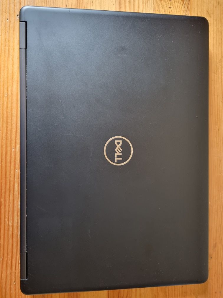 Laptop ieftin Dell 5490 i5 gen.8 ,16Gb Ram,240 SSD .